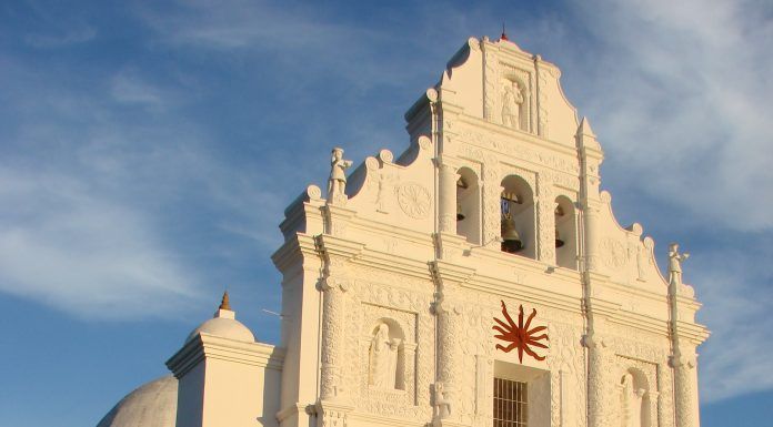 Iglesia de San Cristóbal Acasaguastlán, encuentro de culturas