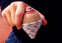 El trompo, juego de la calle