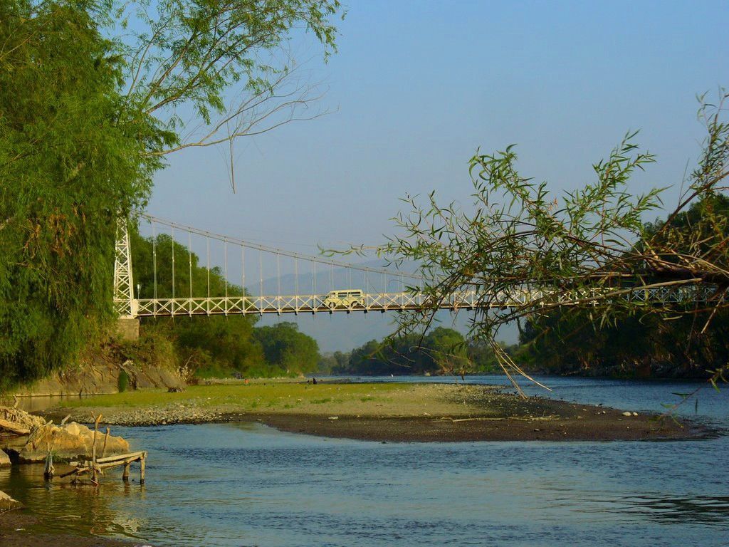 Vista del antiguo Puente Orellana