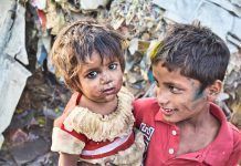 El lugar de nacimiento del niño marca su existencia Niños pobres