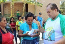 Guastatoya se protege contra el coronavirus Reparto de mascarillas coronavirus
