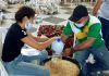 Los pueblos del Motagua, libres del coronavirus pero no de sus efectos Guastatoya reparte víveres entre los vecinos