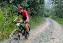 Ultramaratón solidario de Brandán Márquez y SCFM Al principio la lluvia era muy fina