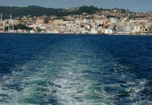 ¿Qué pueden hacer los acompañantes de A Gran Bikedada? La ciudad de Vigo vista desde el barco de Cangas